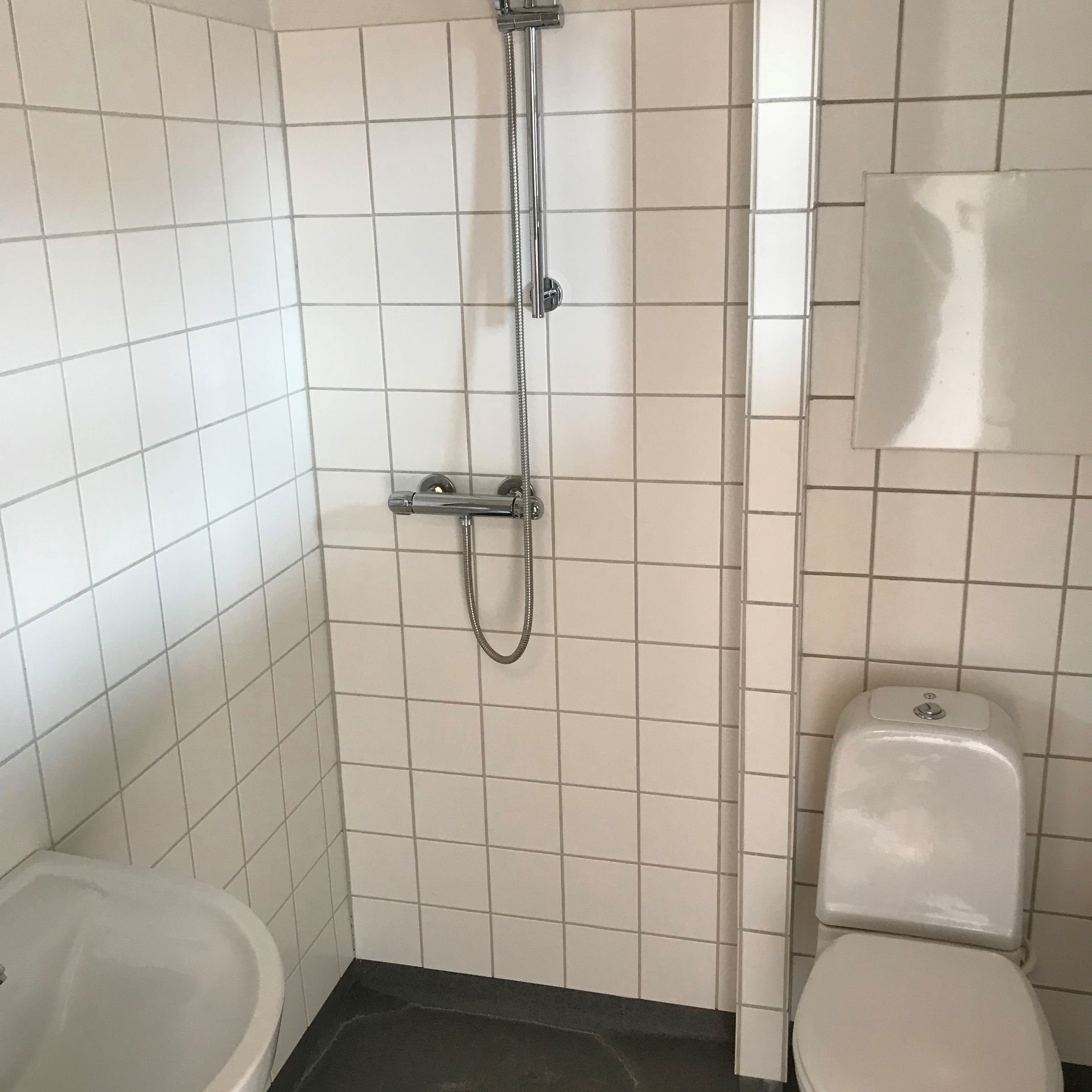 Bopraktik badeværelse