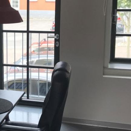 Skrivebordsplads i praktiklejlighed